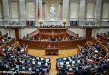 Parlamento manifesta pesar por unanimidade pela morte de André Bradford