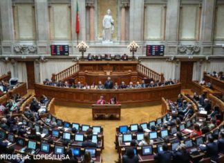 Parlamento manifesta pesar por unanimidade pela morte de André Bradford