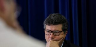 Governo incapazde remover o amianto da EBI