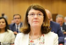 Governo dos Açores investiu em 2023 mais de 1,5 milhões de euros em passes sociais