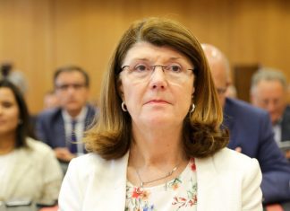 Berta Cabral integra Representação Parlamentar em visita à Nova Zelândia e a Timor