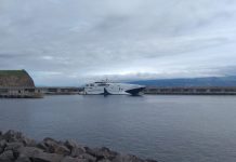 Atlânticoline – Mega Jet embate no cais de Santa Maria