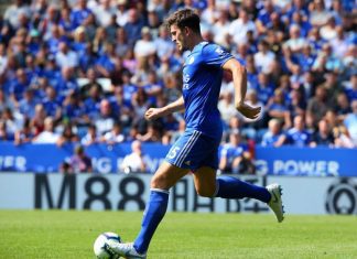 Harry Maguire assina pelo Manchester United por 85 milhões de euros