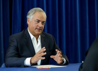 Tem faltado vontade política para resolver este importante instrumento de exportação