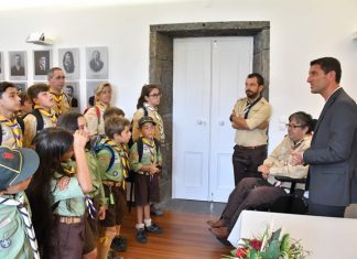 ESCOTEIROS DA MADEIRA RECEBIDOS NOS PAÇOS DO CONCELHO NA LAGOA