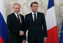 Putin reúne-se com Macron em França a 19 de agosto