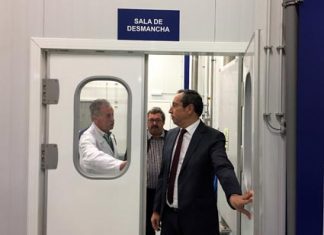 Matadouros dos Açores pretendem habilitação para exportação de carne de bovino para Hong Kong, revela João Ponte