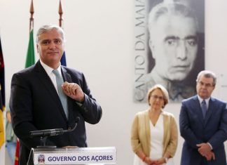 Vasco Cordeiro inaugura Escola Canto da Maia e apela a cada vez maior empenho das famílias no percurso educativo