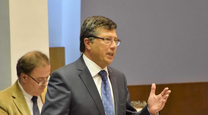 PSD/Açores: “Governação socialista “destruiu” a SATA”