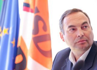 António Ventura diz que votar no PS é votar contra a produção de carne açoriana