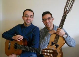 Serão de Viola da Terra com César e Rafael Carvalho nas Portas do Mar