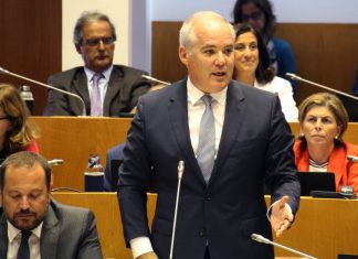 PS reconhece problemas que existem no setor da saúde mas realça os progressos que já foram alcançados