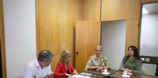 Isabel Almeida Rodrigues defende uma avaliação do modelo de serviço postal universal