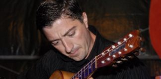 Ricardo Melo lança CD de Viola da Terra no Festival Cordas