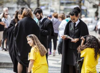 Apenas 30% dos estudantes concluem licenciatura nos três anos previstos