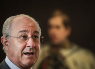 Rui Rio considera que 200 milhões de euros para aumentos salariais “não chega para nada”