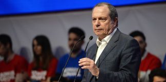 Carlos César pede votação “destacada” para PS não abandonar caminho “ponderado”