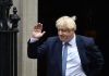 Boris Johnson nega ter apalpado jornalista
