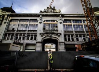 Comerciantes do Mercado Temporário temem derrapagem nas obras do Bolhão no Porto