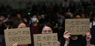 Hong Kong mantém proibição de protesto pró-democracia no Dia Nacional da China