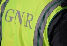 Homem encontrado morto numa fábrica de bolas de berlim em Albufeira