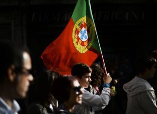 Oitavo dia de campanha: PSD e CDS responderam a Santos Silva com Tancos na agenda e a esquerda olhou para o futuro