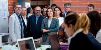 Eleições: Cristas contra “injustiça” de alunos da via profissional e especial sem manuais gratuitos