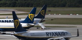 Ryanair não descarta novas medidas para reduzir número de pilotos