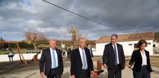 Açores – Marcelo “muito impressionado” com destruição massiva do “Lorenzo” Marcelo Rebelo de Sousa na visita ao Faial