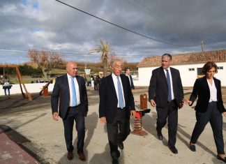 Açores – Marcelo “muito impressionado” com destruição massiva do “Lorenzo” Marcelo Rebelo de Sousa na visita ao Faial