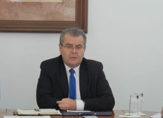 Criação de uma casa etnográfica no Corvo não se coaduna com o projeto do Ecomuseu, afirma Avelino Meneses
