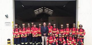 Bombeiros dos Açores recebem pela primeira vez formação no combate a incêndios florestais