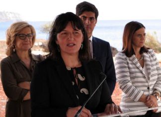Investimentos locais como o Passeio Marítimo da Lagoa permitem preparar melhor a Região para os desafios do futuro, afirma Ana Cunha