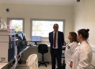 Governo dos Açores reforça competências técnicas do Laboratório Regional de Veterinária, anuncia João Ponte