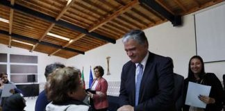Cerca de 4.000 famílias açorianas já foram “apoiadas no seu direito à habitação”, afirma Vasco Cordeiro