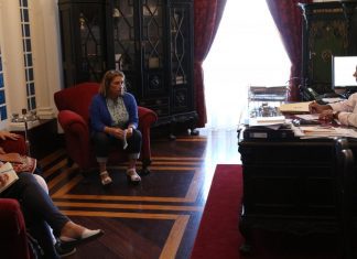 SOS Feteira apresenta cumprimentos ao Presidente da CMH
