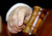 Contabilista que se apoderou de 1,5 milhões de euros dos clientes foi condenado a oito anos e meio de prisão