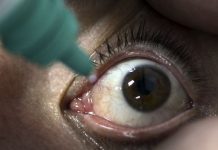 Mil milhões de pessoas vivem com deficiência visual ou cegueira por não terem tido acesso aos tratamentos necessários