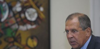 Rússia acusa EUA de política que pode “pegar fogo” ao norte da Síria