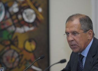 Rússia acusa EUA de política que pode “pegar fogo” ao norte da Síria