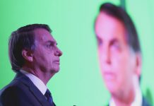 “Vocês são canalhas, patifes e querem acabar com o Brasil”. Bolsonaro nega envolvimento no caso Marielle e insulta rede Globo