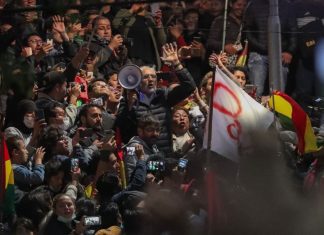 Bolívia: ‘Vice’ do tribunal eleitoral renuncia no dia em que foi lançado apelo a uma greve geral