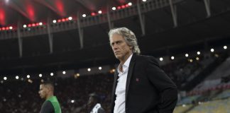 Palmeiras empata e fica a cinco pontos do líder Flamengo