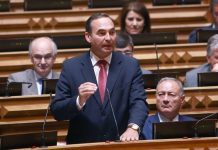 António Ventura eleito vice-presidente da Comissão de e Mar