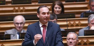 António Ventura eleito vice-presidente da Comissão de e Mar