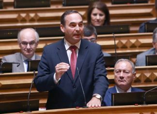 António Ventura eleito vice-presidente da Comissão de e Mar