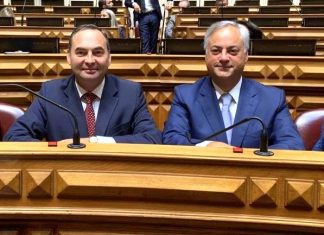 Documento vazio em compromissos para os Açores