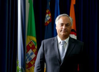 Paulo Moniz afirma que revisão do subsídio social de mobilidade não deve ser feita nas costas dos açorianos