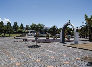 PRAÇA N. SRA DA GRAÇA ILUMINADA PELA ELIMINAÇÃO DA VIOLÊNCIA CONTRA A MULHER