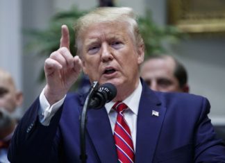 Trump admitiu pela primeira vez testemunhar no inquérito para a sua destituição